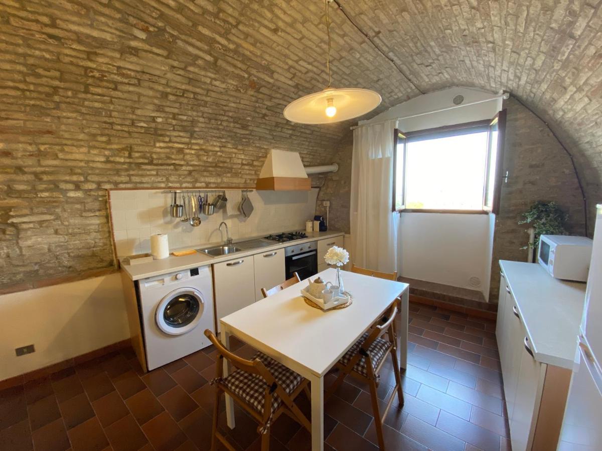 La Casa Dei Ricordi Apartment San Gimignano Exterior photo