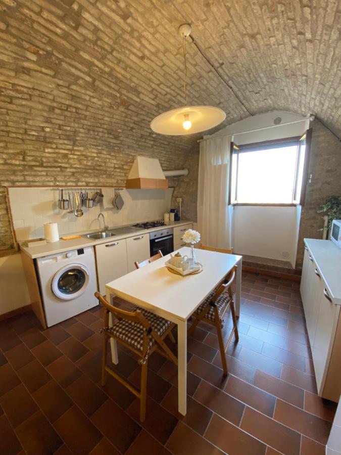 La Casa Dei Ricordi Apartment San Gimignano Exterior photo