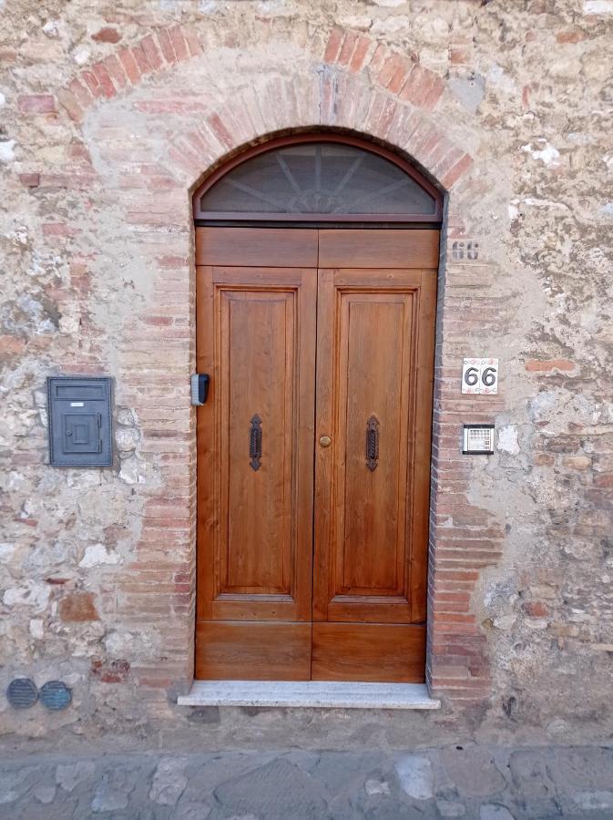 La Casa Dei Ricordi Apartment San Gimignano Exterior photo